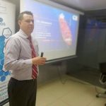 Piden a empresas programarse por tráfico en garitas comerciales